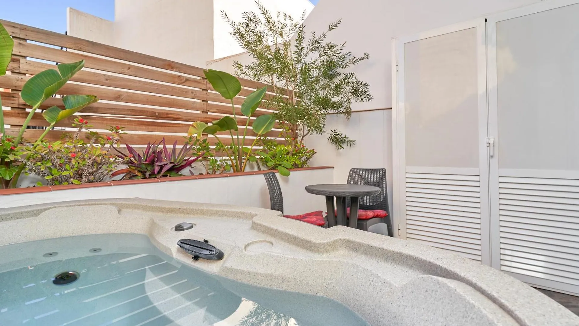 Luxury 1St Floor Apartment In Nerja 0*,
