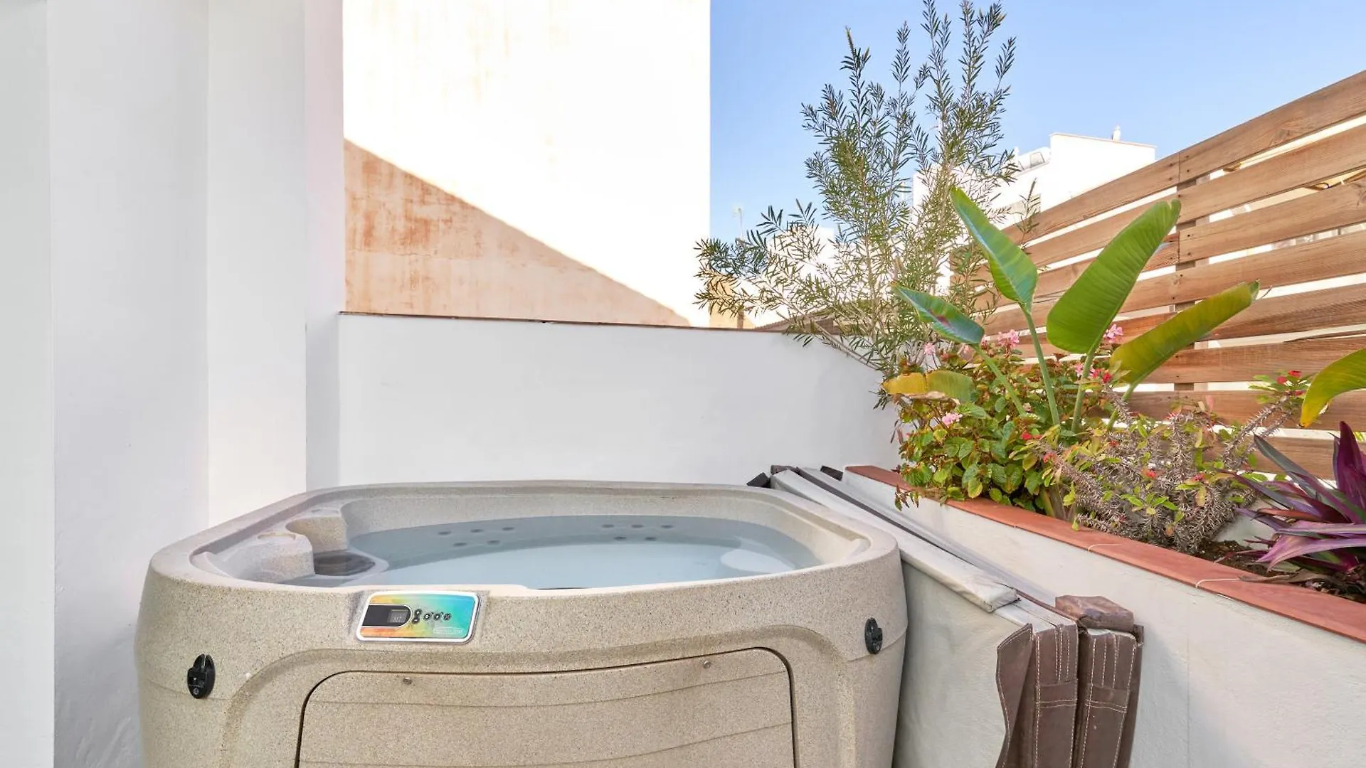 Luxury 1St Floor Apartment In Nerja
