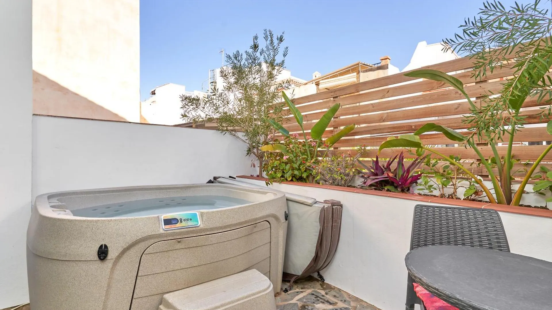 Luxury 1St Floor Apartment In Nerja 0*,  Spain
