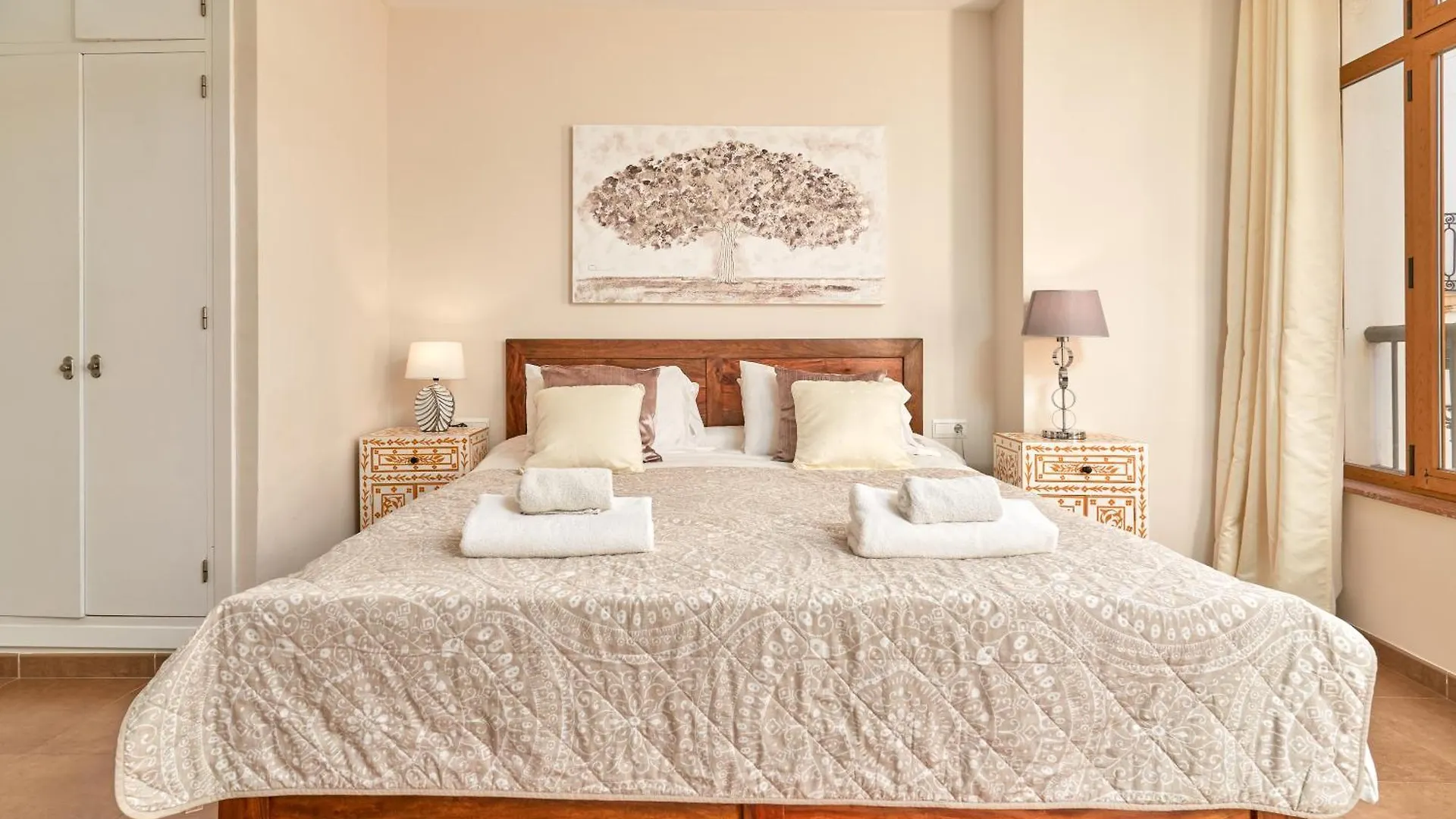 Luxury 1St Floor Apartment In Nerja